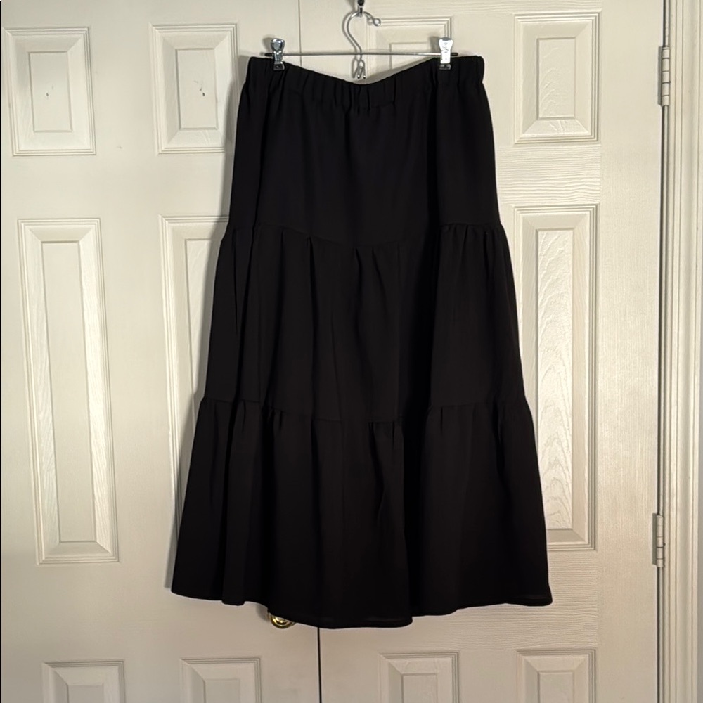 Elegant Black Tiered Skirt